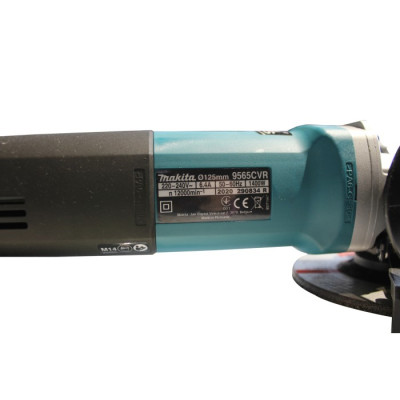 Кутова шліфмашина Makita 9565CVR (1.4 кВт, 125 мм)