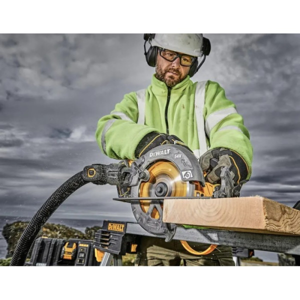 Акумуляторна циркулярна пила DeWALT DCS578X2 (2х54 В, 3 А*год, 190 мм)